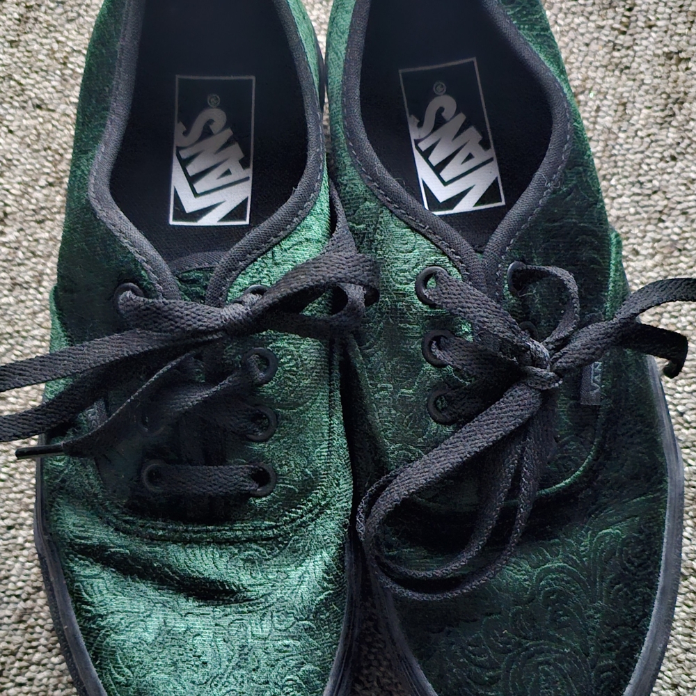 Vans Women's Green Lace-Up Shoes
